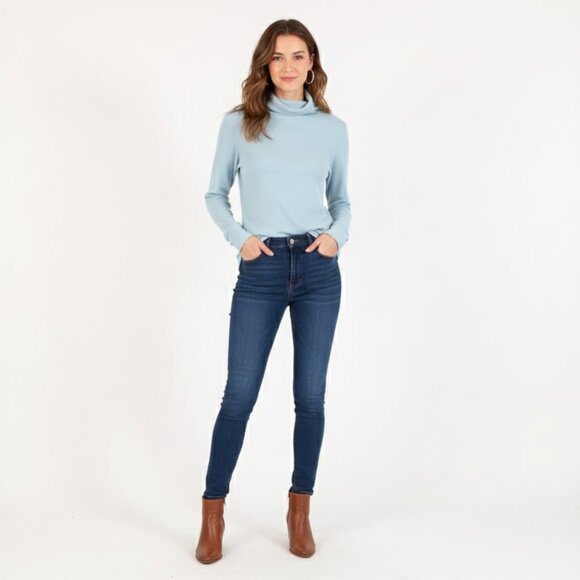 *Eddie Bauer Crepe Light Blue Long Sleeve Turtleneck - Picture 1 of 10